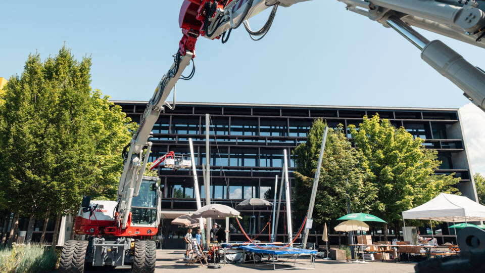 Internetdaten_2025_i+R_Sommerfest_byDarrenFeels-5